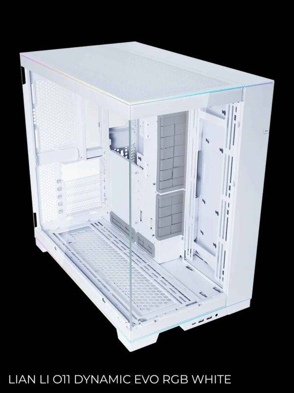 Baltas kompiuterio korpusas su RGB