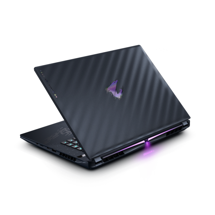 Gigabyte Aorus Master Gaming BYH, 16", WQXGA OLED 240 Hz, Intel Core Ultra 9 275HX, 32 GB DDR5, 1 TB SSD, GeForce RTX 5080 16 GB GDDR7, Windows 11 Pro, Dark Tide