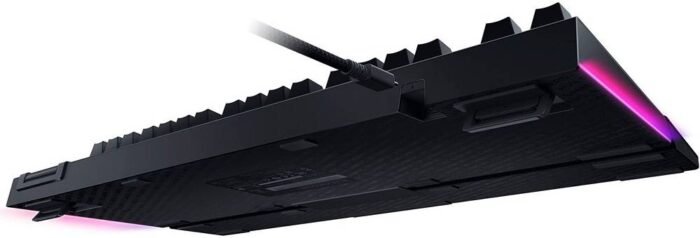 Mehāniskā tastatūra Razer BlackWidow V4, RGB, Yellow Switches, US, melna