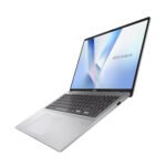 Asus Vivobook 16 F1607AA-MB049W | Cool Silver | 16" | IPS | WUXGA | 1920 x 1200 pikseļi | 60 Hz | Pretapžilbināšanas | Intel Core Ultra 5 | 325 | 16 GB | DDR5 | Cietvielas diska ietilpība 512 GB | Intel Graphics | Windows 11 Home | 802.11ax | Bluetooth versija 5.3 | Tastatūras valoda ASV starptautiskā | Tastatūras apgaismojums | Garantija 24 mēneši | Akumulatora garantija 12 mēneši