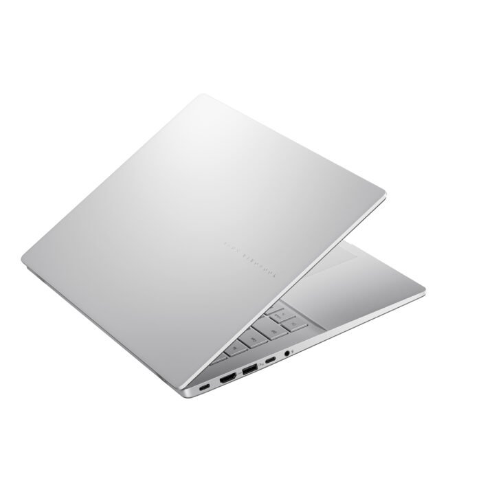 Asus Vivobook S14 | Cool Silver | 14" | IPS | WUXGA | 60 Hz | 1920 x 1200 pikseļi | Pretapžilbināšanas | Intel Core i5 | i5-13420H | 16 GB | DDR5 | Cietvielas diska ietilpība 512 GB | Intel Graphics | Windows 11 Home | 802.11ax | Bluetooth versija 5.3 | Tastatūras valoda ASV starptautiskā | Tastatūras apgaismojums | Akumulatora garantija 12 mēneši | Garantija 24 mēneši