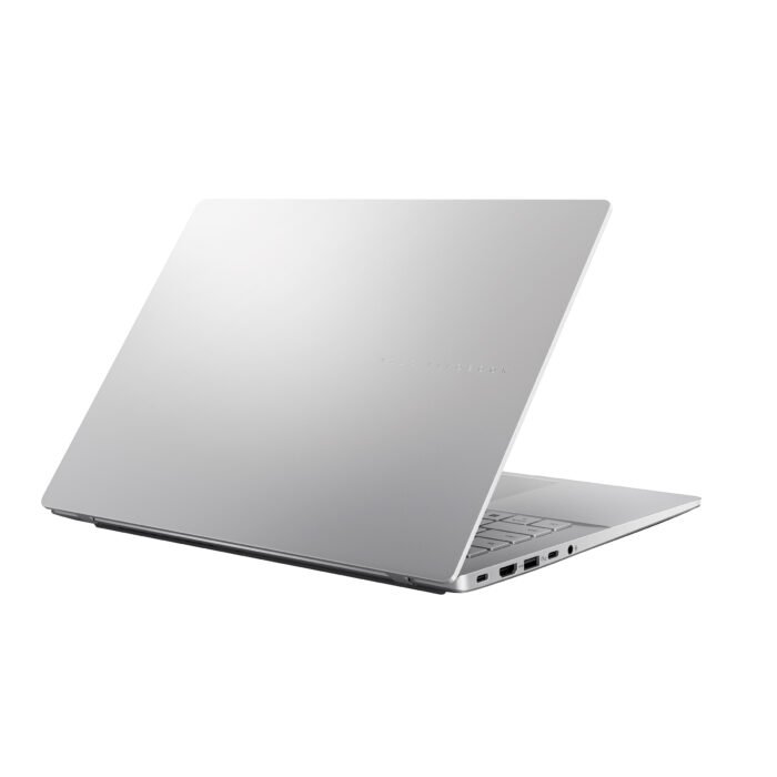 Asus Vivobook S14 | Cool Silver | 14" | IPS | WUXGA | 60 Hz | 1920 x 1200 pikseļi | Pretapžilbināšanas | Intel Core i5 | i5-13420H | 16 GB | DDR5 | Cietvielas diska ietilpība 512 GB | Intel Graphics | Windows 11 Home | 802.11ax | Bluetooth versija 5.3 | Tastatūras valoda ASV starptautiskā | Tastatūras apgaismojums | Akumulatora garantija 12 mēneši | Garantija 24 mēneši